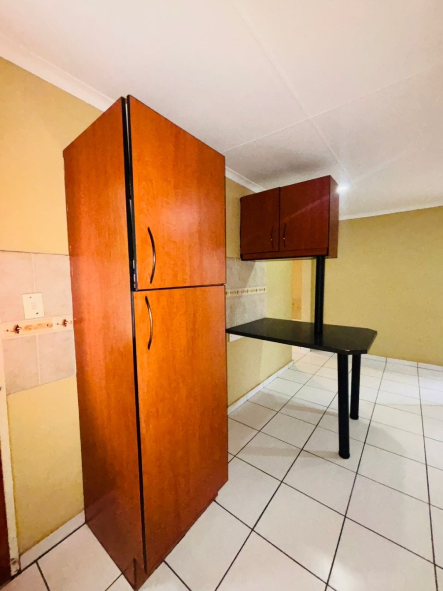 To Let 3 Bedroom Property for Rent in Noordwyk Gauteng