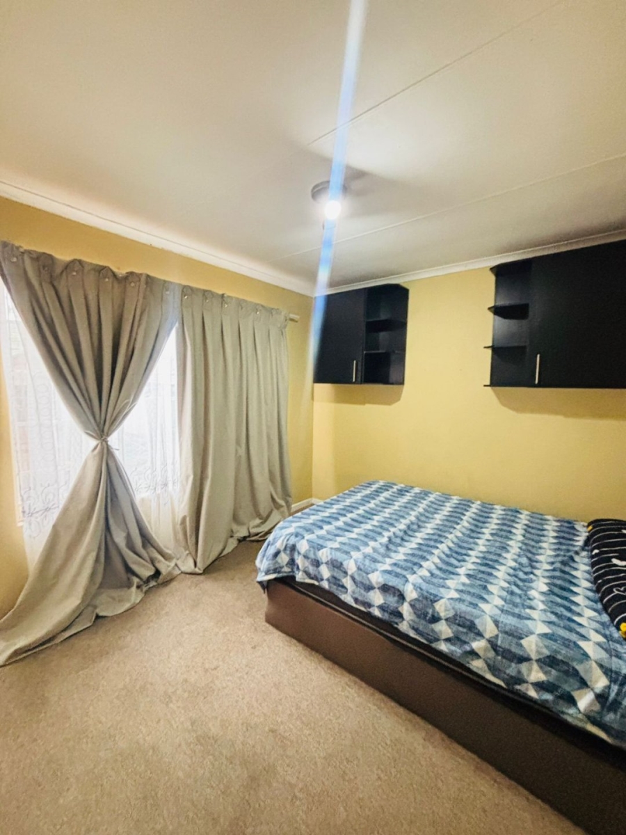 To Let 3 Bedroom Property for Rent in Noordwyk Gauteng