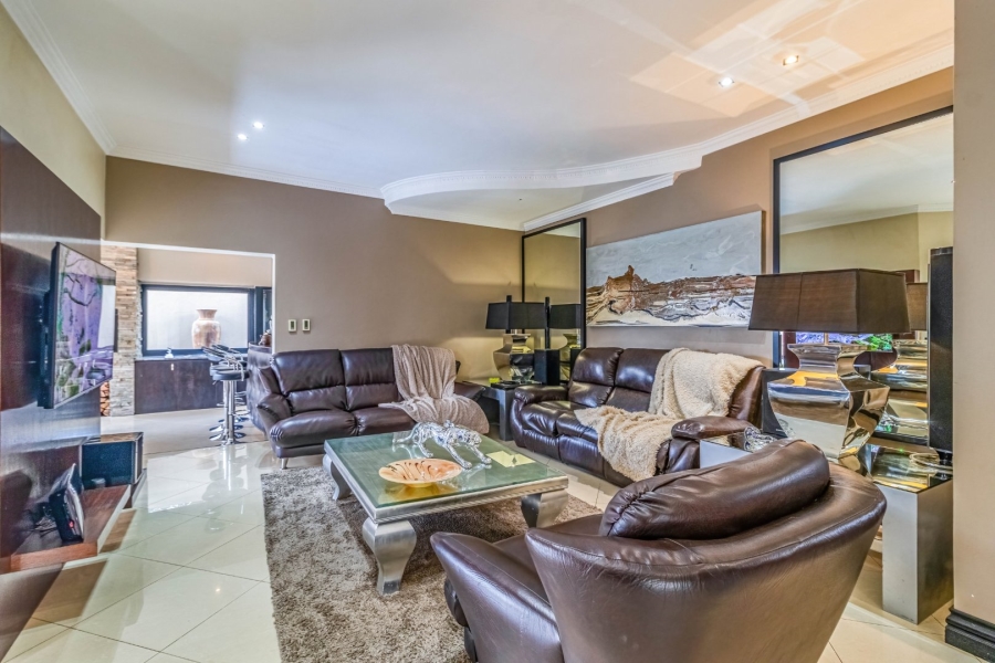  Bedroom Property for Sale in Kensington Gauteng