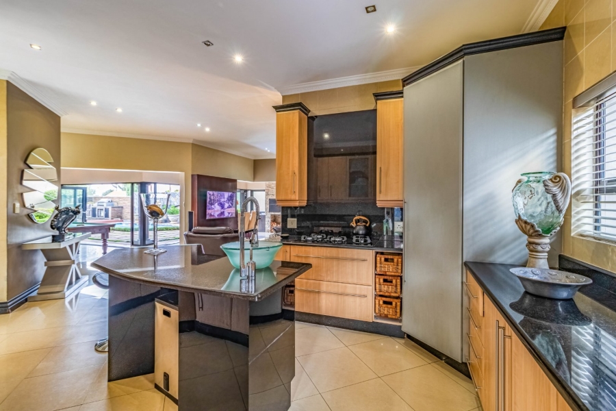  Bedroom Property for Sale in Kensington Gauteng