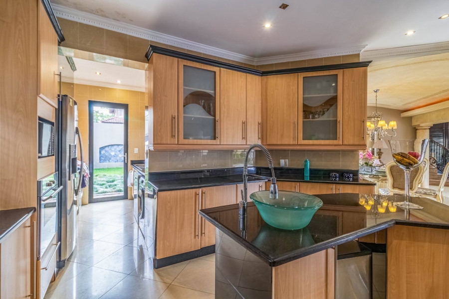  Bedroom Property for Sale in Kensington Gauteng