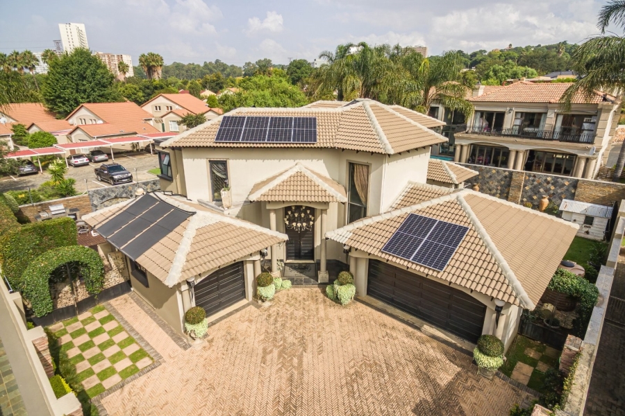  Bedroom Property for Sale in Kensington Gauteng