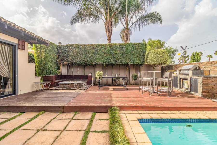  Bedroom Property for Sale in Kensington Gauteng