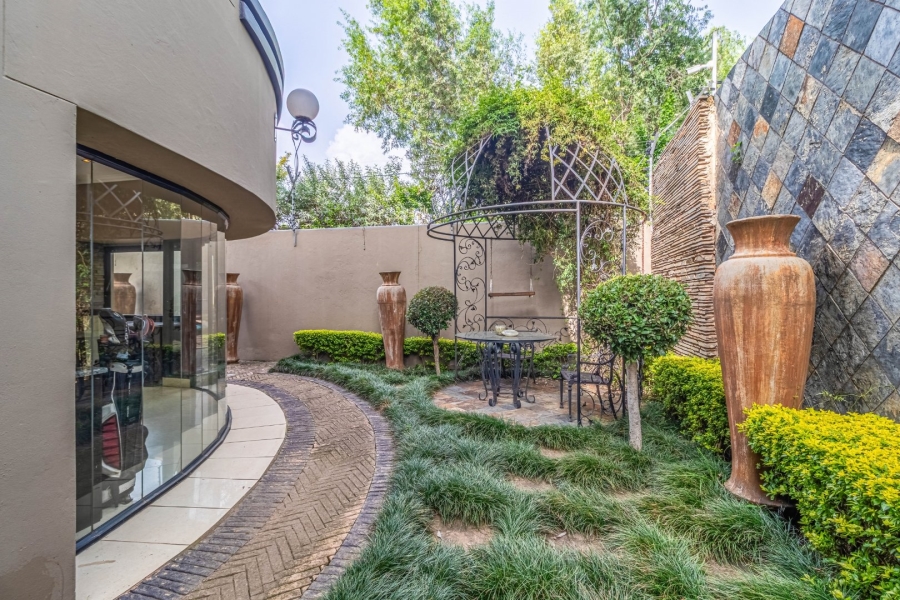  Bedroom Property for Sale in Kensington Gauteng