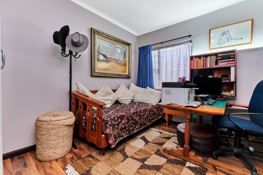  Bedroom Property for Sale in Franklin Roosevelt Park Gauteng