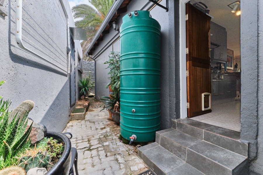  Bedroom Property for Sale in Franklin Roosevelt Park Gauteng