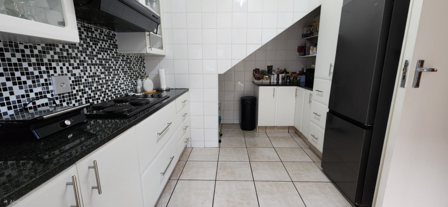 3 Bedroom Property for Sale in Bedford Park Gauteng