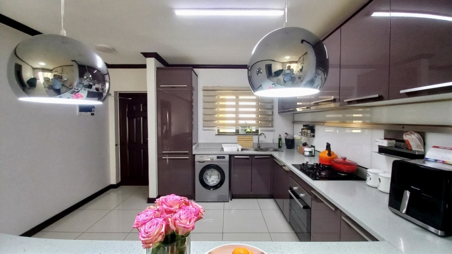 2 Bedroom Property for Sale in Carlswald Gauteng