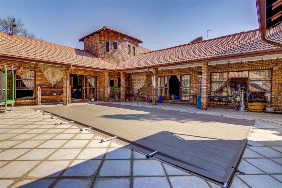 3 Bedroom Property for Sale in Sunward Park Gauteng