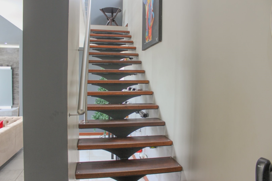 3 Bedroom Property for Sale in Midstream Ridge Gauteng