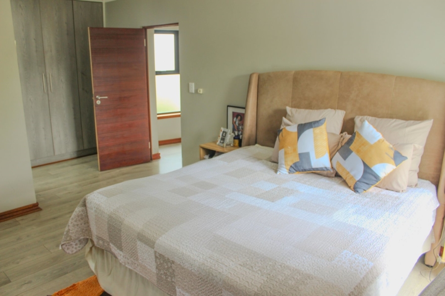 3 Bedroom Property for Sale in Midstream Ridge Gauteng