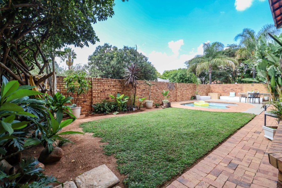 4 Bedroom Property for Sale in Silver Lakes Gauteng