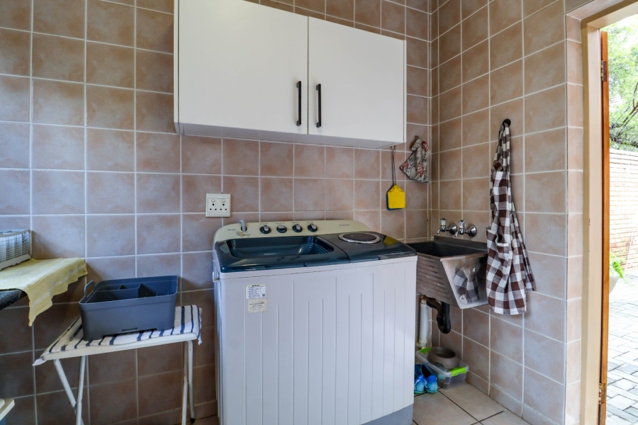 4 Bedroom Property for Sale in Silver Lakes Gauteng