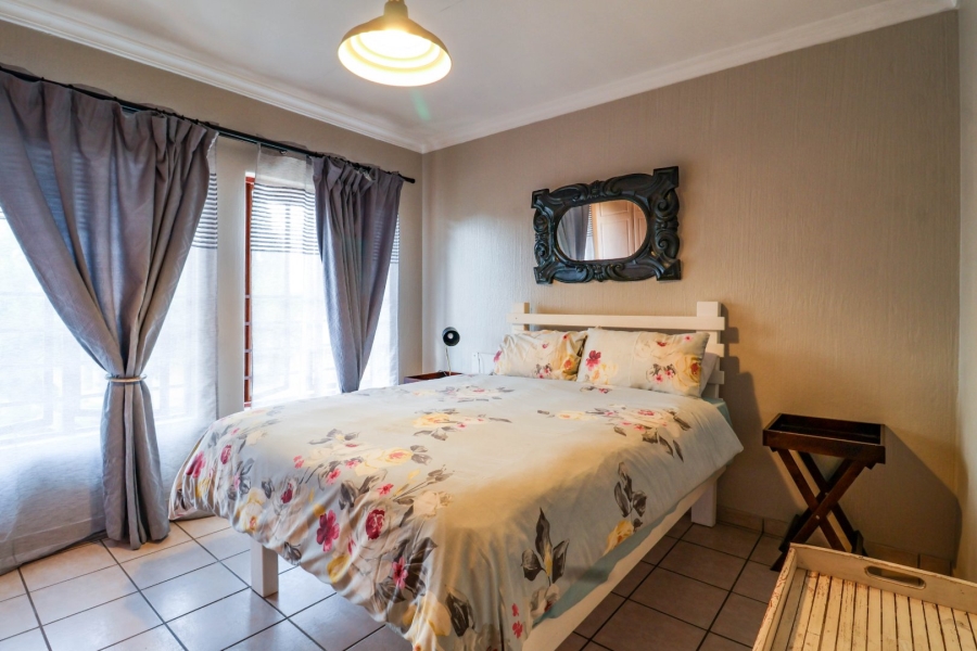 4 Bedroom Property for Sale in Silver Lakes Gauteng