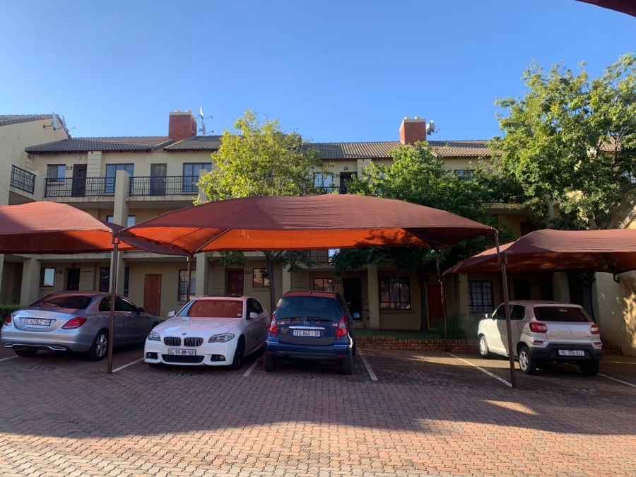 To Let 1 Bedroom Property for Rent in Sagewood Gauteng