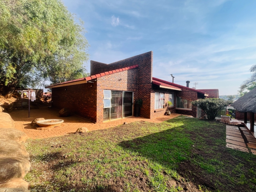 4 Bedroom Property for Sale in Meyersdal Gauteng