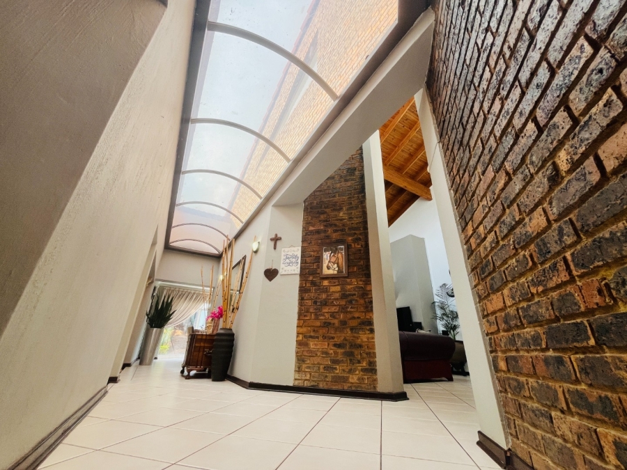 4 Bedroom Property for Sale in Meyersdal Gauteng