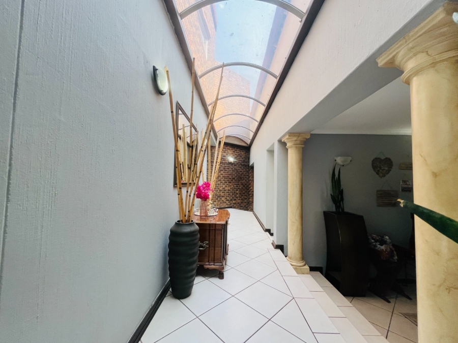 4 Bedroom Property for Sale in Meyersdal Gauteng