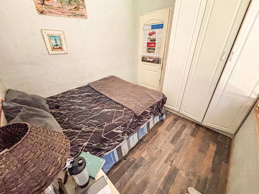 7 Bedroom Property for Sale in Brackenhurst Gauteng