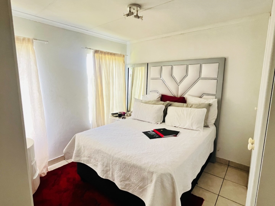 2 Bedroom Property for Sale in Magaliesberg Country Estate Gauteng