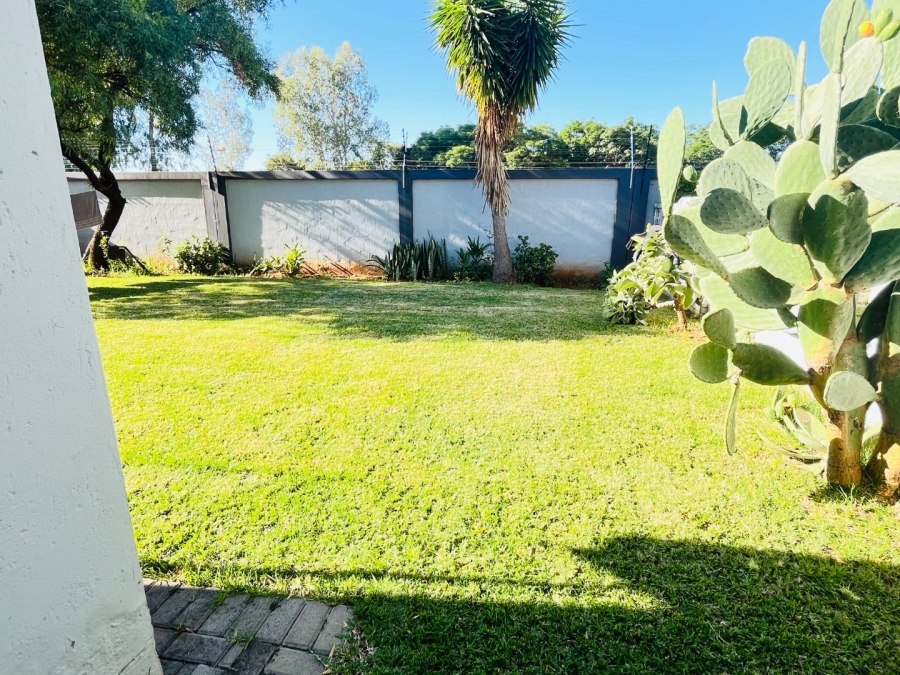 2 Bedroom Property for Sale in Magaliesberg Country Estate Gauteng