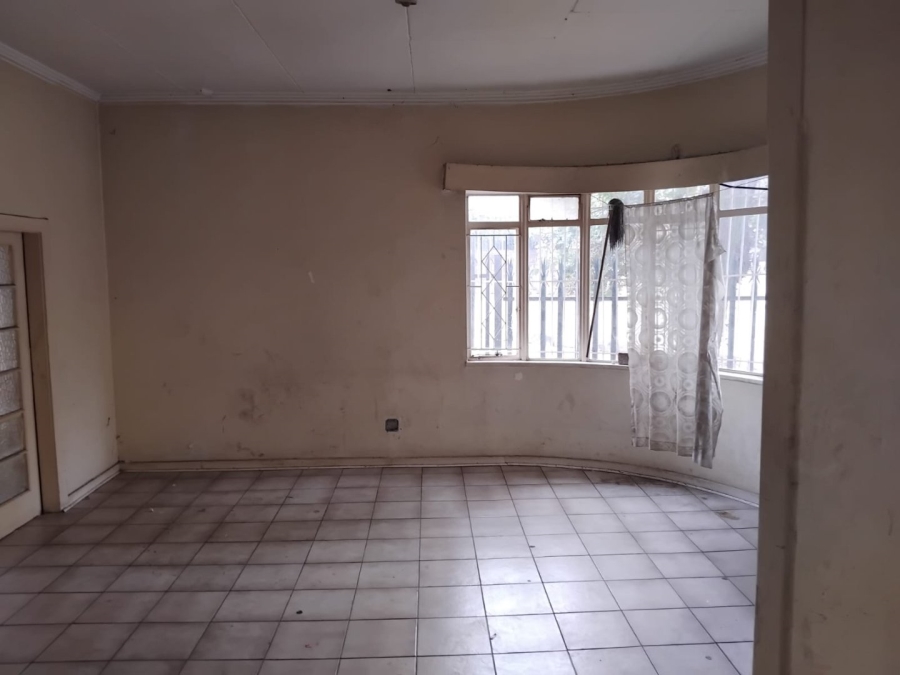 4 Bedroom Property for Sale in Bezuidenhout Valley Gauteng