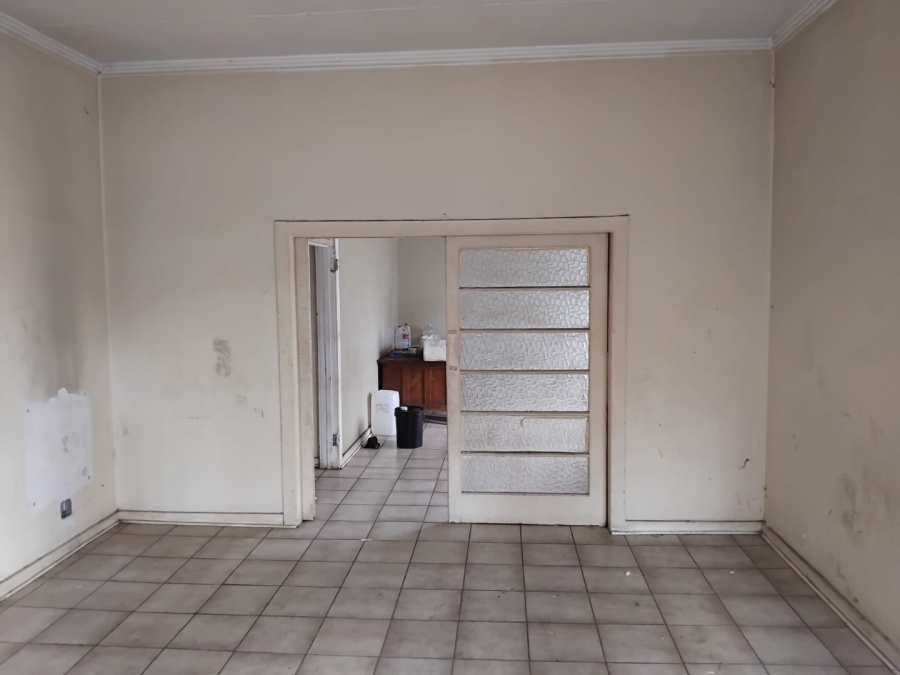 4 Bedroom Property for Sale in Bezuidenhout Valley Gauteng