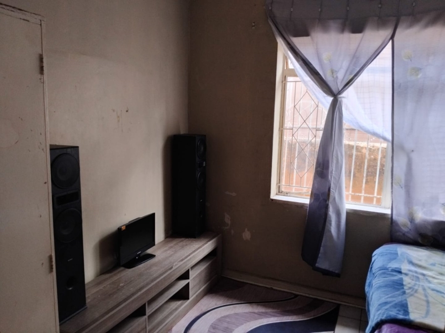 4 Bedroom Property for Sale in Bezuidenhout Valley Gauteng