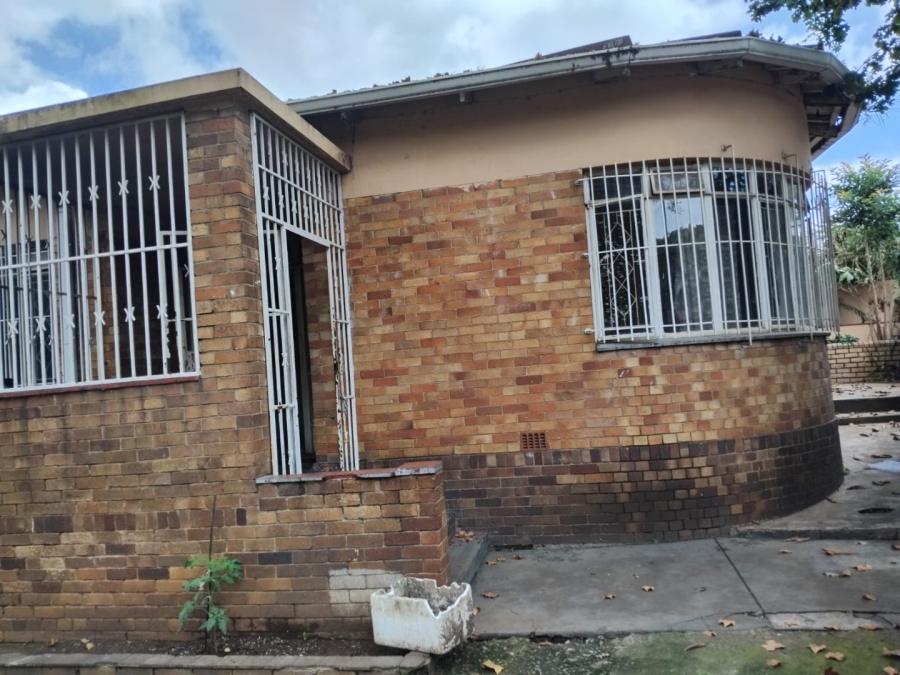 4 Bedroom Property for Sale in Bezuidenhout Valley Gauteng