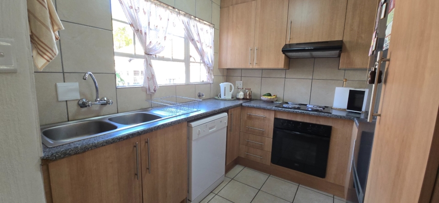 2 Bedroom Property for Sale in Meyersdal Gauteng