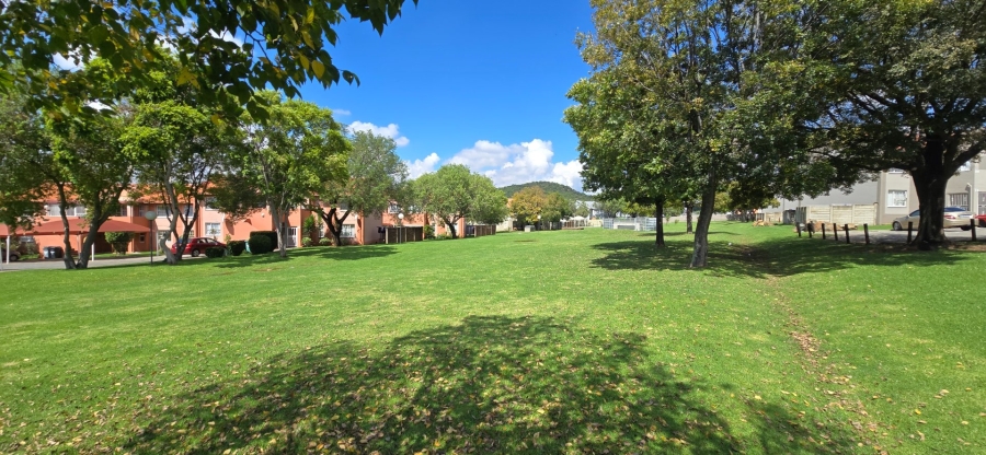 2 Bedroom Property for Sale in Meyersdal Gauteng