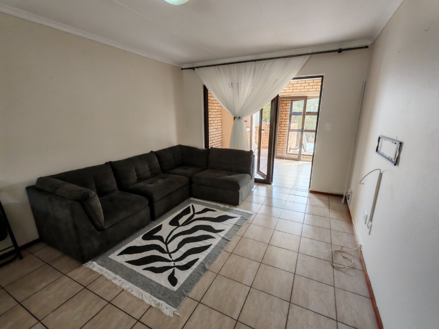 3 Bedroom Property for Sale in Restonvale A H Gauteng
