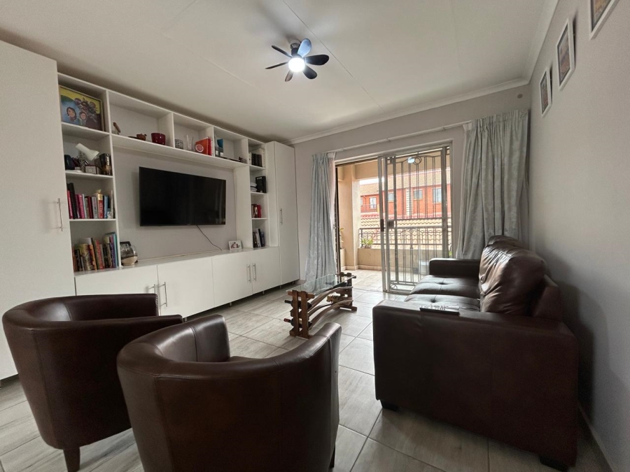  Bedroom Property for Sale in Eco Park Gauteng