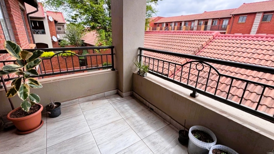  Bedroom Property for Sale in Eco Park Gauteng