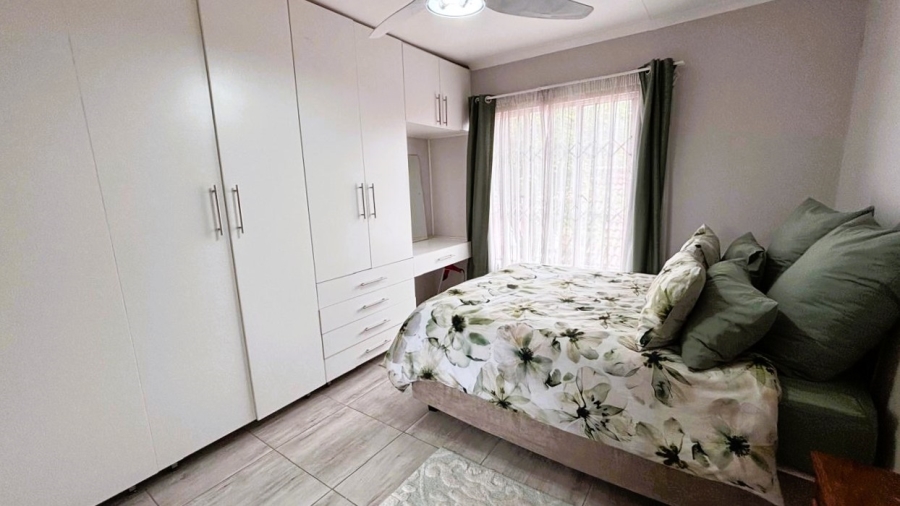  Bedroom Property for Sale in Eco Park Gauteng
