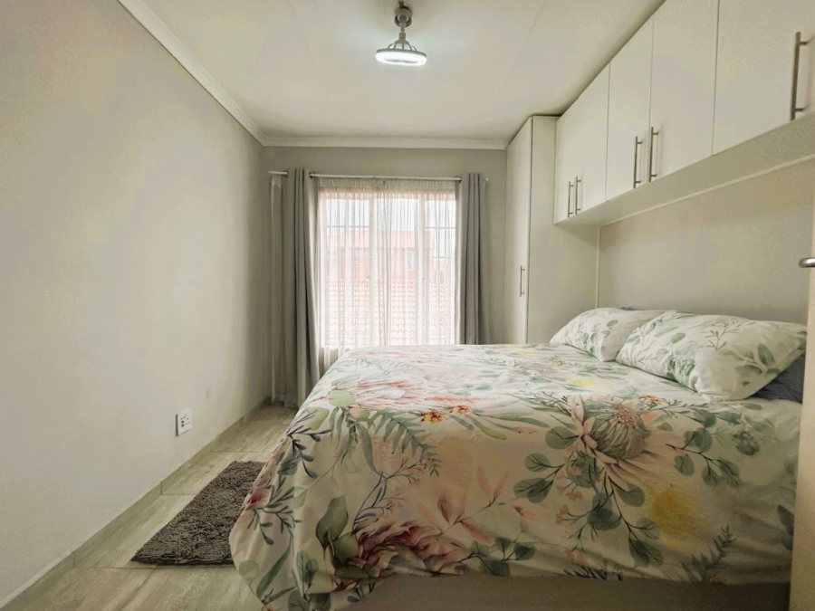  Bedroom Property for Sale in Eco Park Gauteng