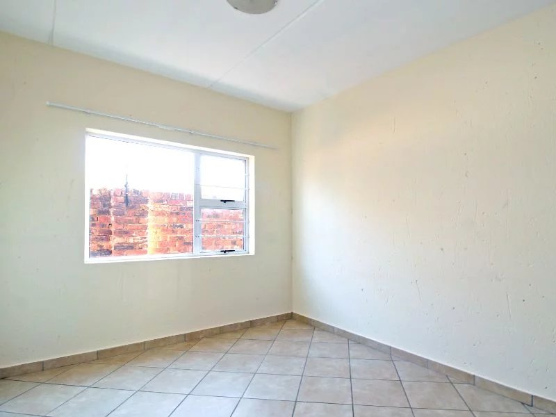 1 Bedroom Property for Sale in Kempton Park Ext 1 Gauteng