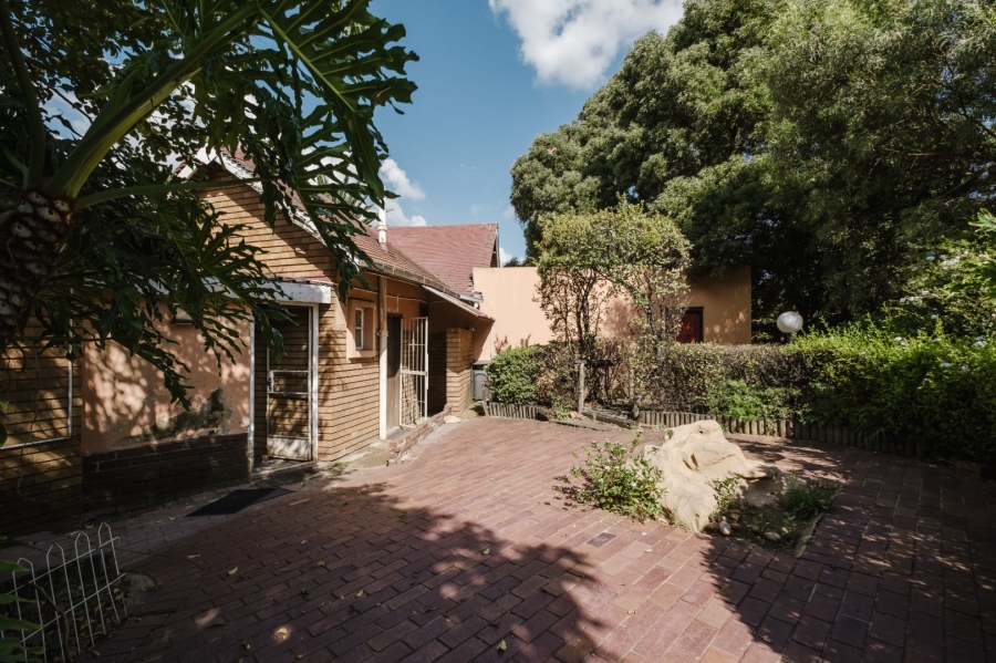 4 Bedroom Property for Sale in Chrisville Gauteng