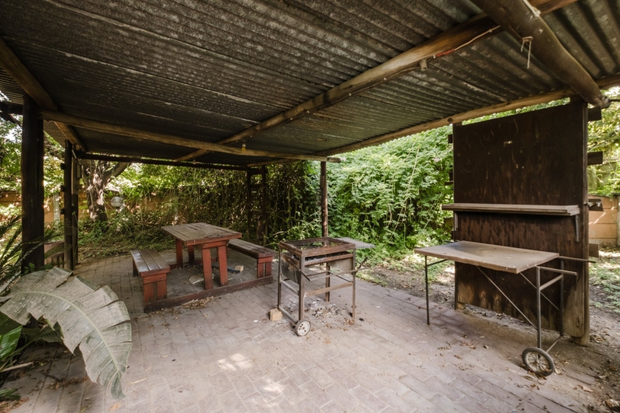 4 Bedroom Property for Sale in Chrisville Gauteng