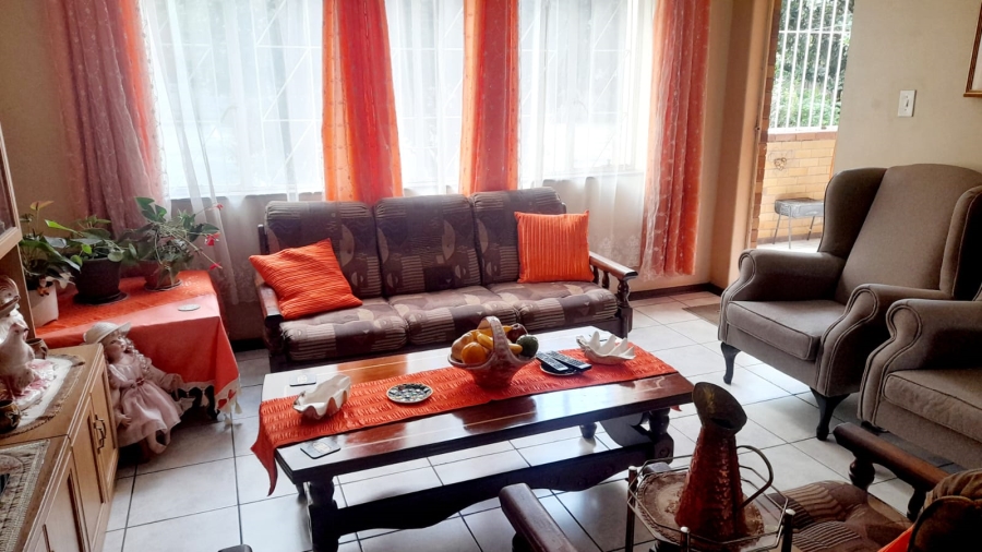 2 Bedroom Property for Sale in Vanderbijlpark CW 3 Gauteng