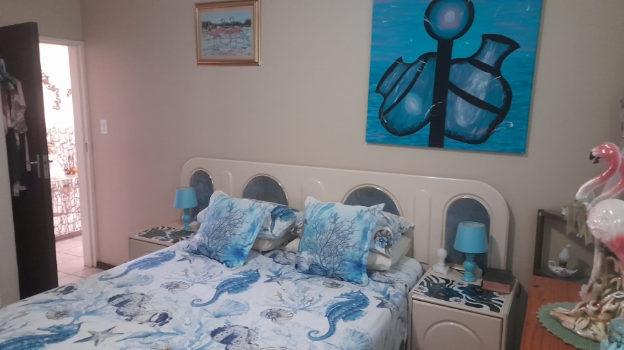 2 Bedroom Property for Sale in Vanderbijlpark CW 3 Gauteng