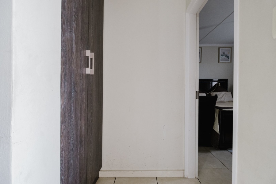 3 Bedroom Property for Sale in Oakdene Gauteng