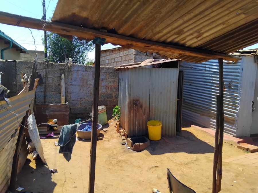  Bedroom Property for Sale in Duduza Gauteng