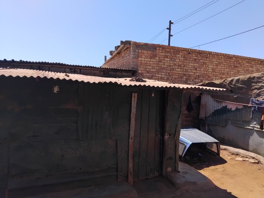  Bedroom Property for Sale in Duduza Gauteng