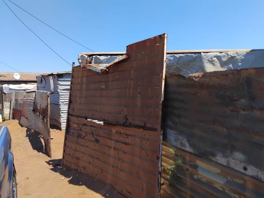  Bedroom Property for Sale in Duduza Gauteng