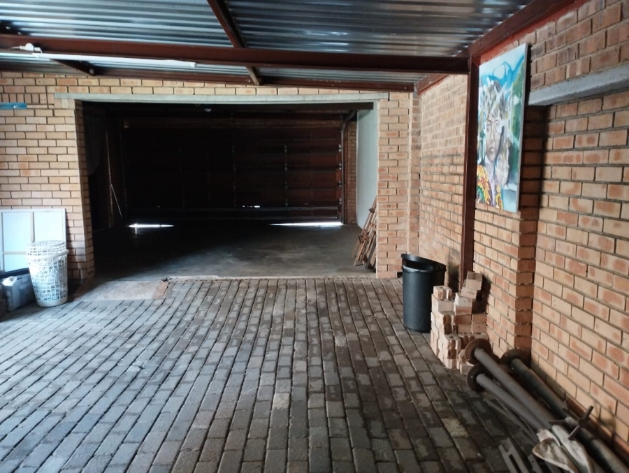 2 Bedroom Property for Sale in Clubview Gauteng