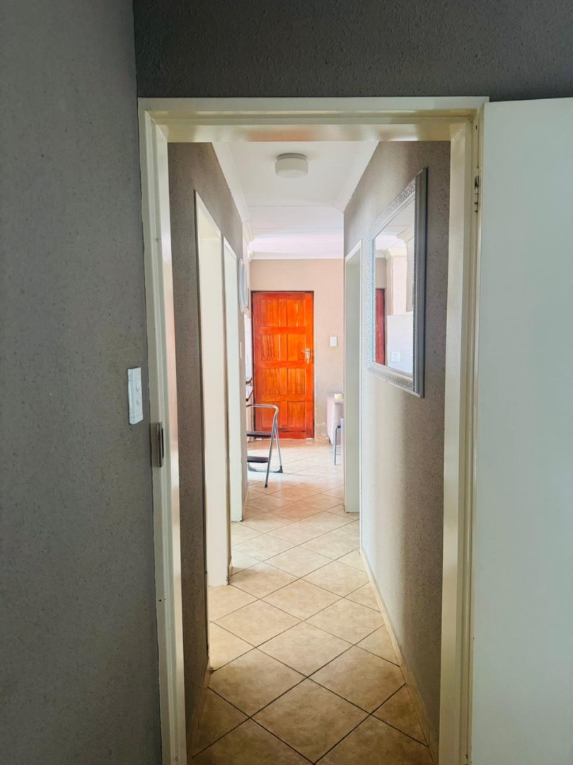 To Let 3 Bedroom Property for Rent in Theresa Park Gauteng