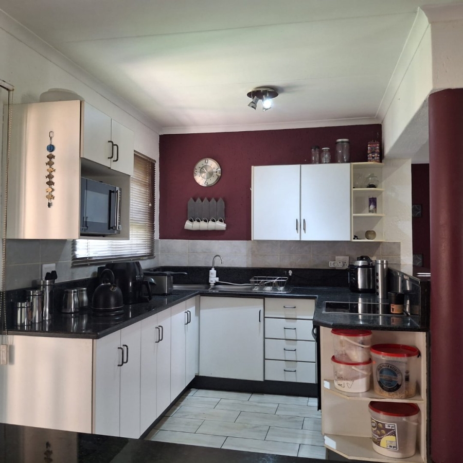 8 Bedroom Property for Sale in Dalpark Ext 1 Gauteng