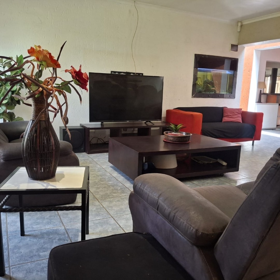 8 Bedroom Property for Sale in Dalpark Ext 1 Gauteng