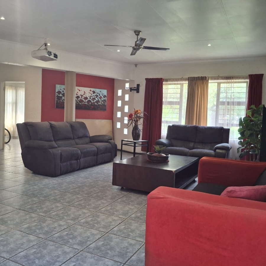 8 Bedroom Property for Sale in Dalpark Ext 1 Gauteng